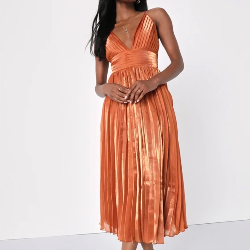 Romantic Aesthetic Shiny Rust Orange
Pleated Midi Dress From Lulu’s.